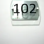 10 ホテル *